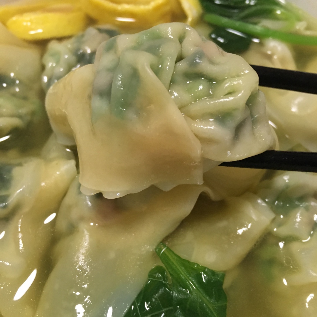 荠菜鲜肉水饺
