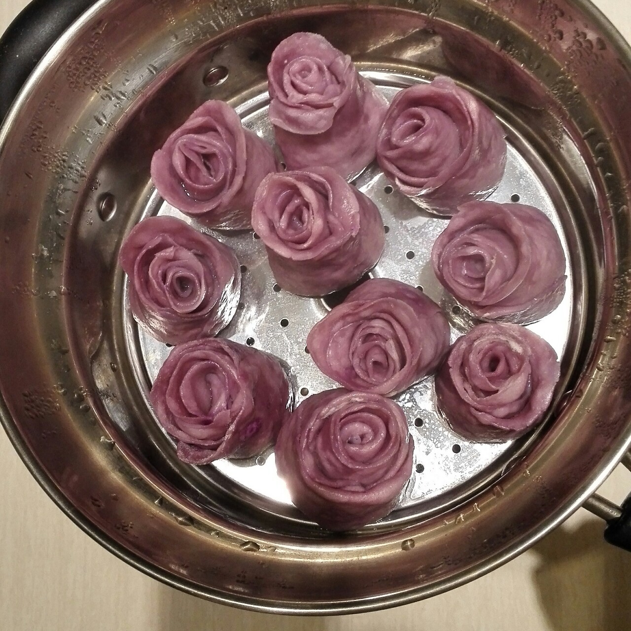 紫薯南瓜系列之玫瑰花卷