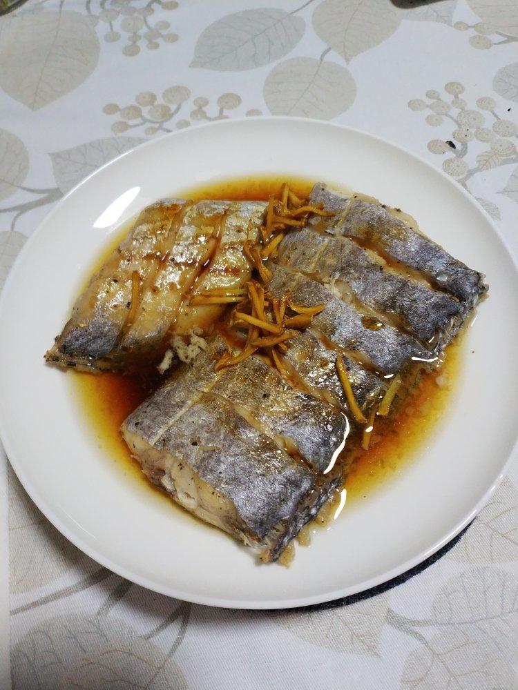 4m9n做的清蒸带鱼做法