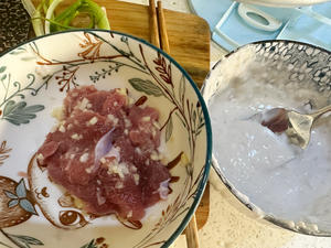 豌豆尖滑肉汤（川渝特色菜）的做法 步骤4