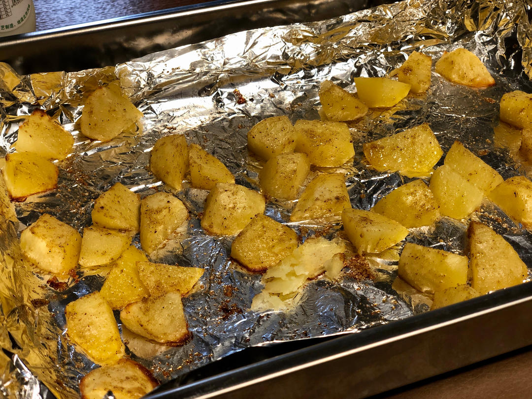 烤土豆块