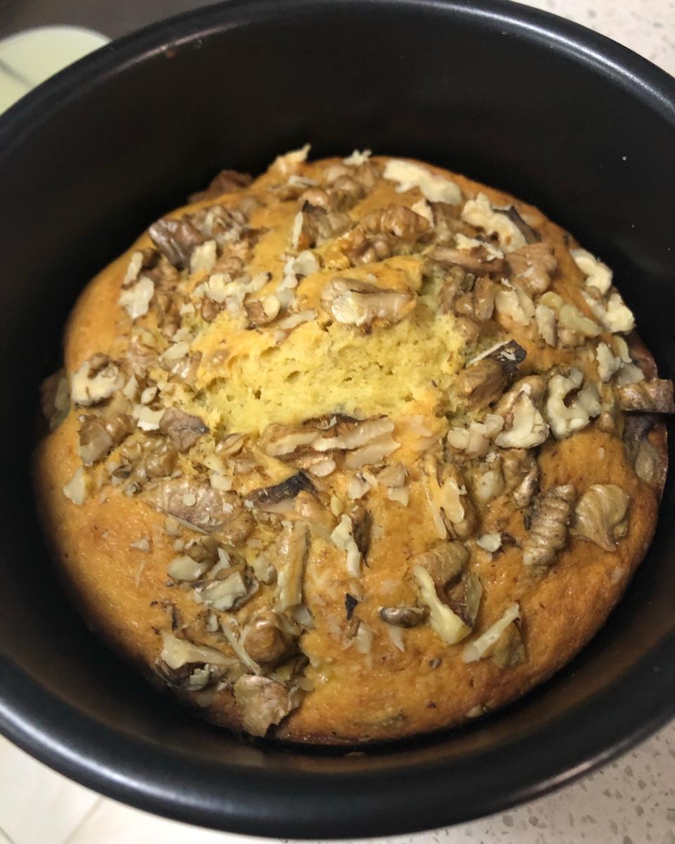 简简单单的香蕉核桃蛋糕（很香很香的咧）