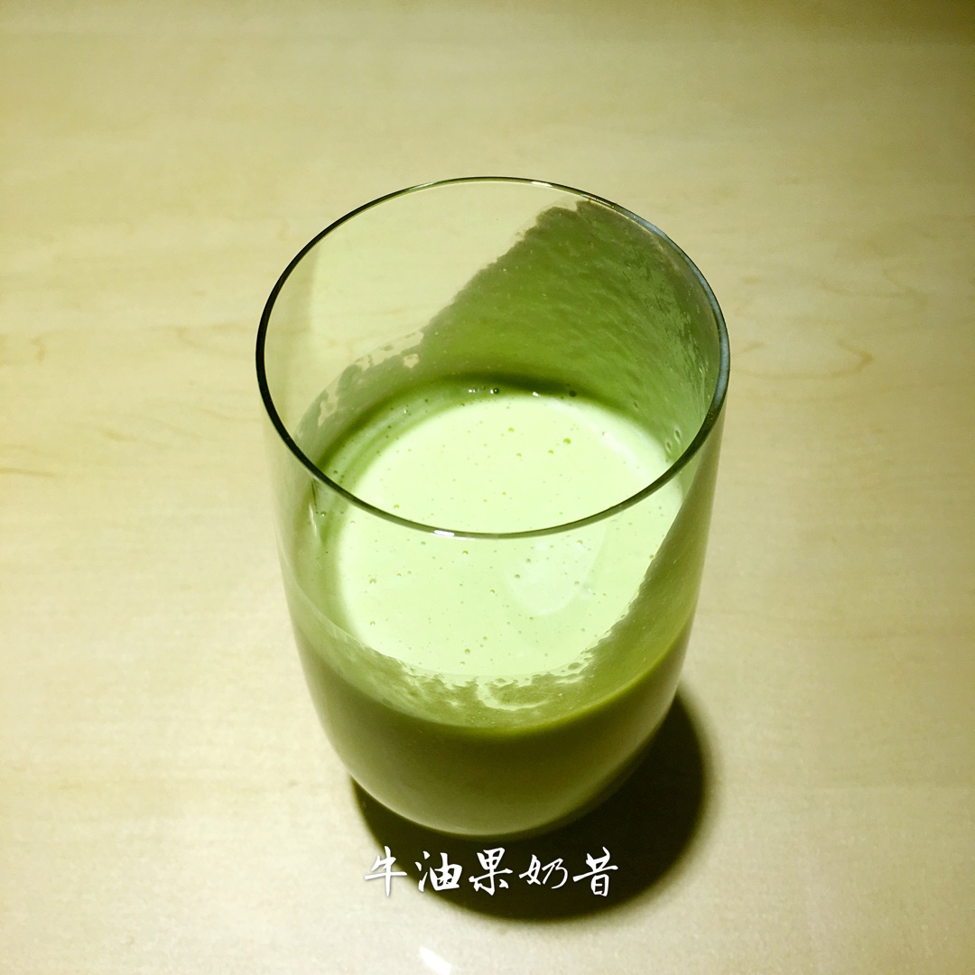 牛油果奶昔