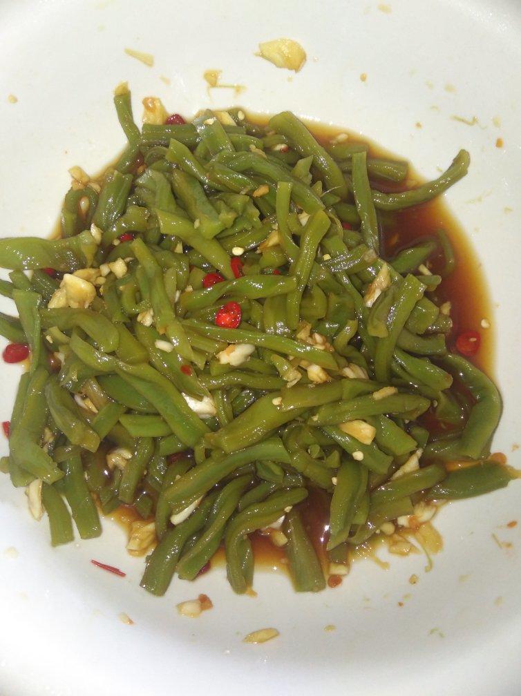 凉拌爽口贡菜