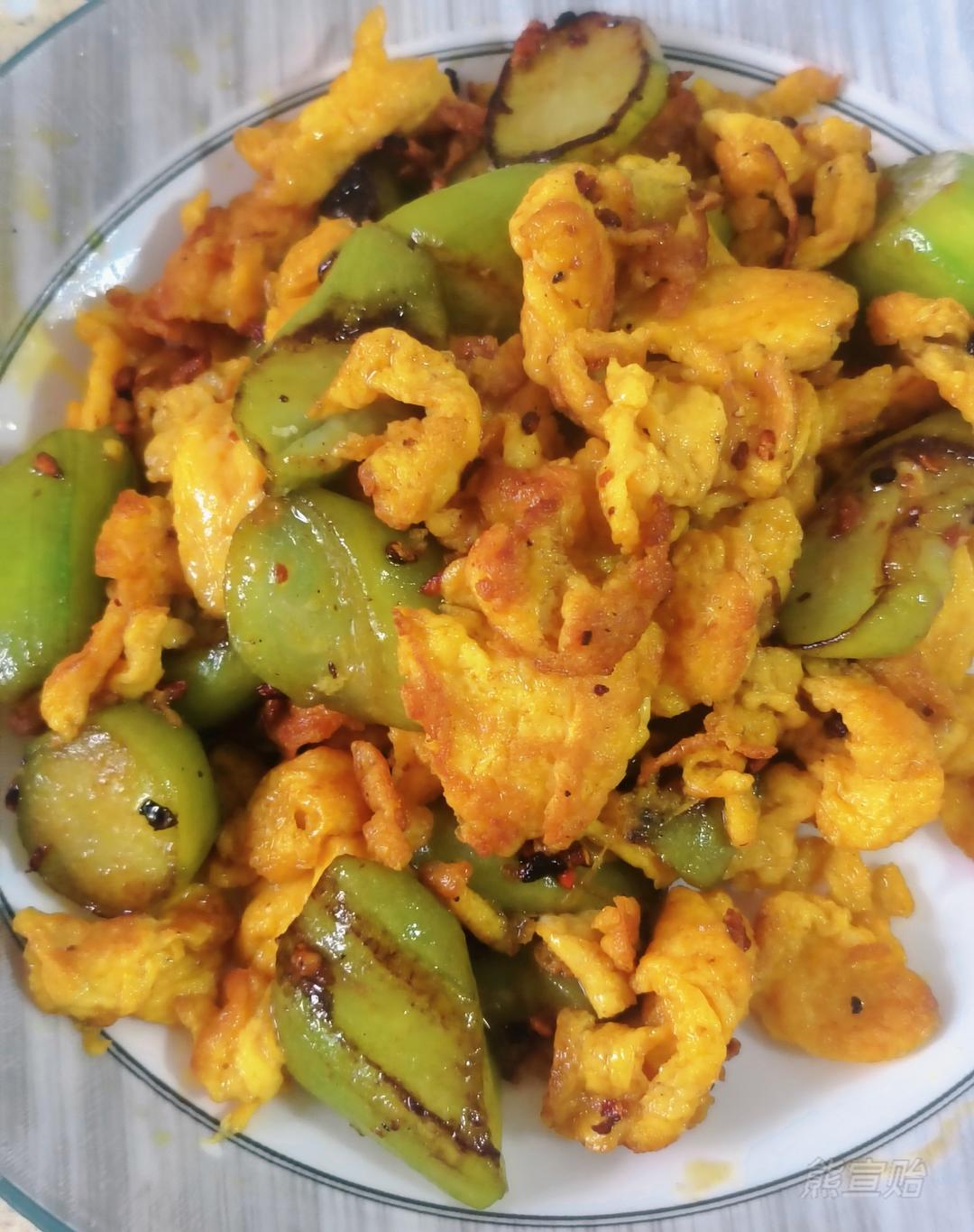 鲜香美味！好吃到舔盘的丝瓜炒鸡蛋