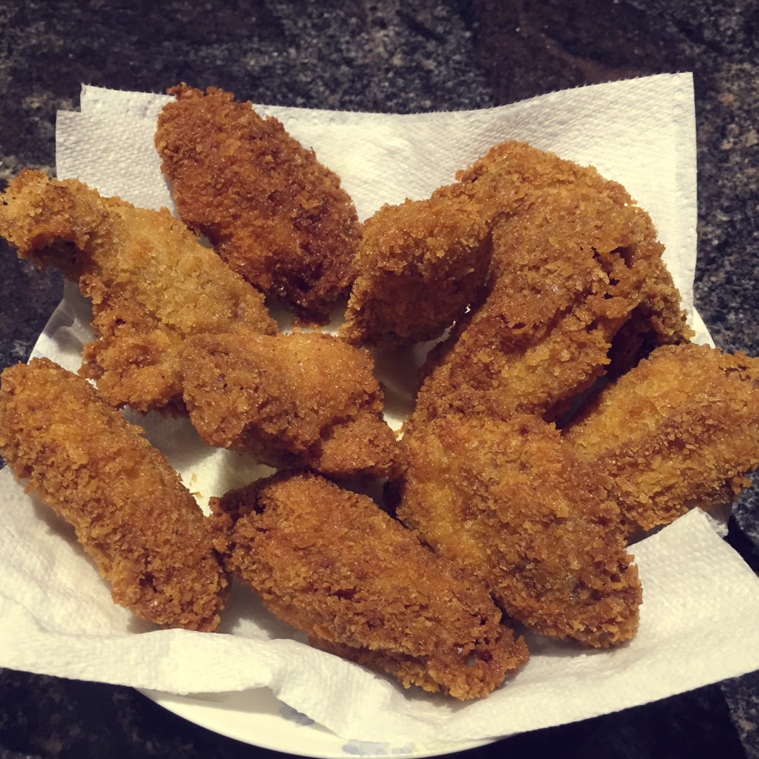 香脆辣味炸鸡翅