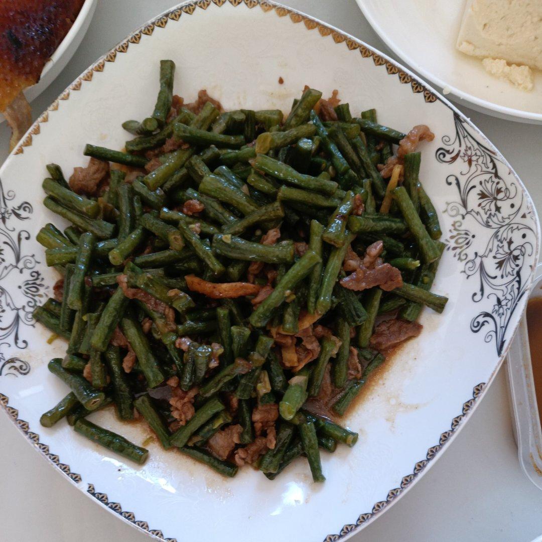豇豆豆角炒肉肉