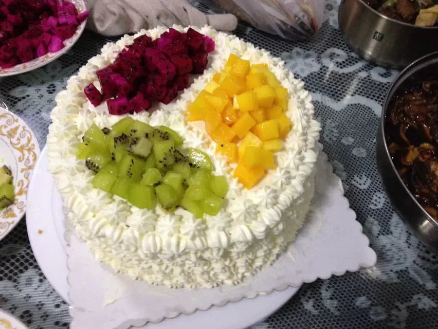 水果花格奶油蛋糕