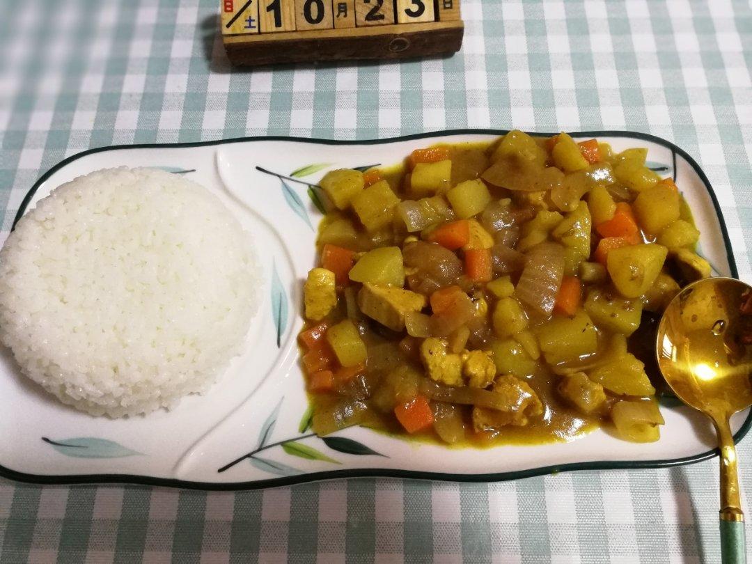 咖喱鸡肉饭