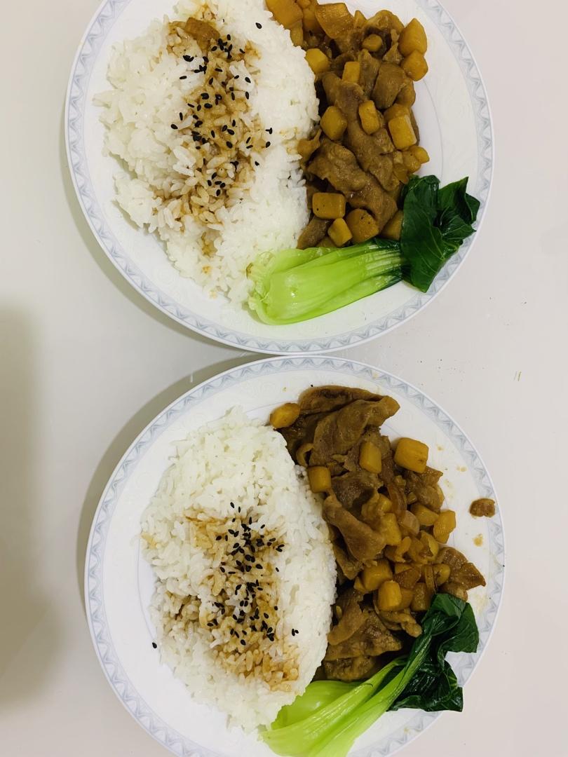 好吃到舔碗底的土豆肥牛拌饭