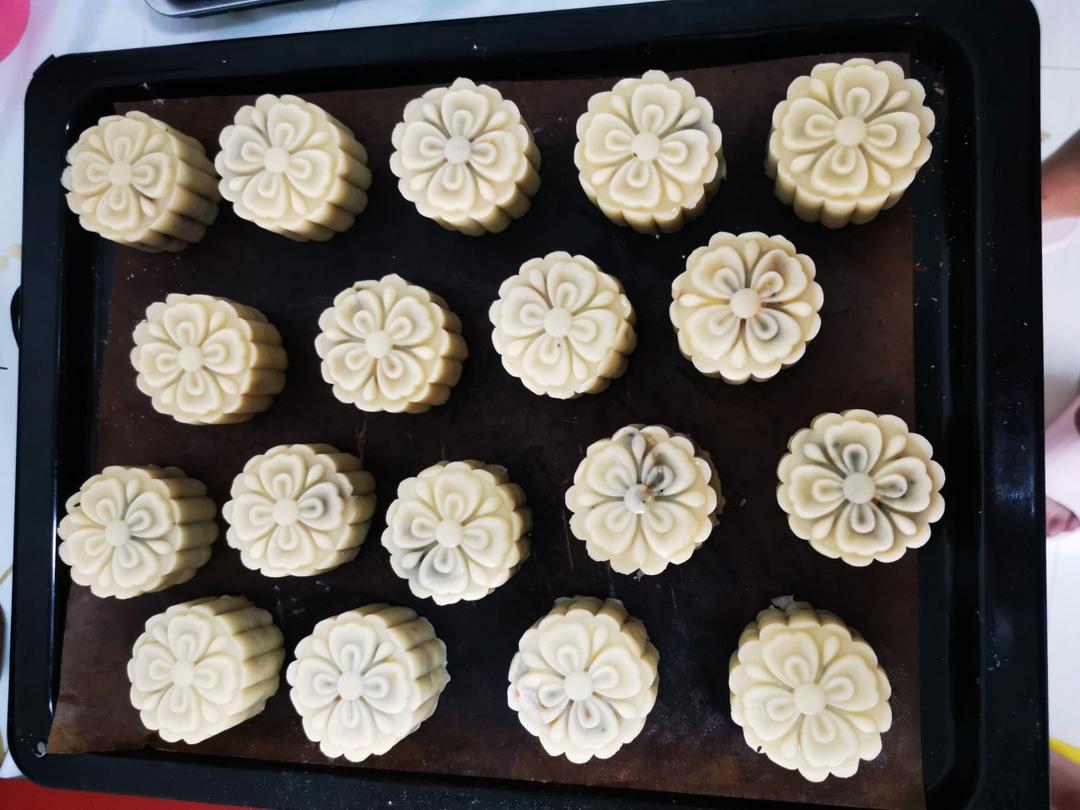 出炉现吃也不会发硬的豪华坚果五仁月饼馅