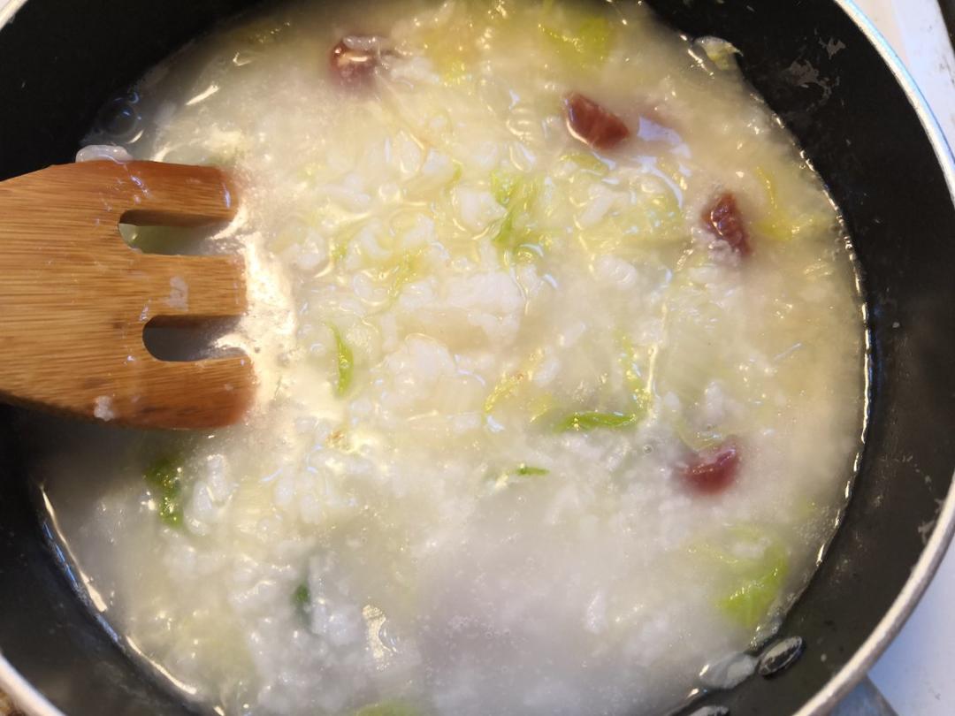 超级无敌简单电饭煲版皮蛋瘦肉粥