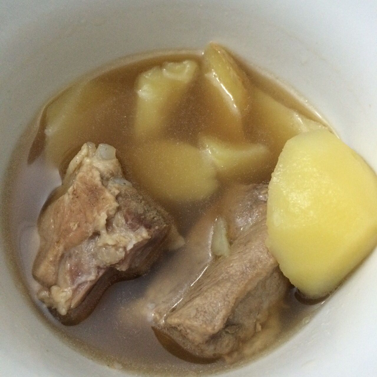 土豆排骨汤