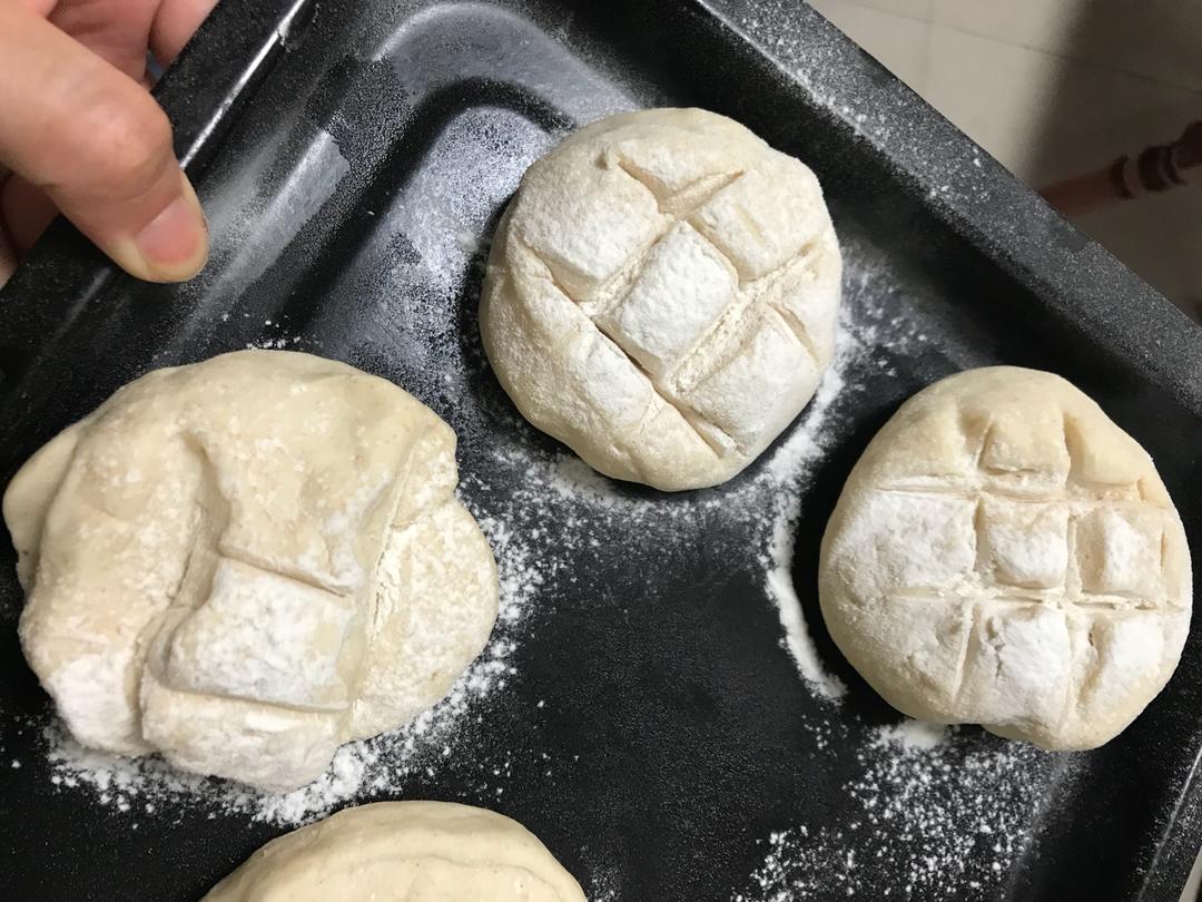 红酒桂圆全麦软欧