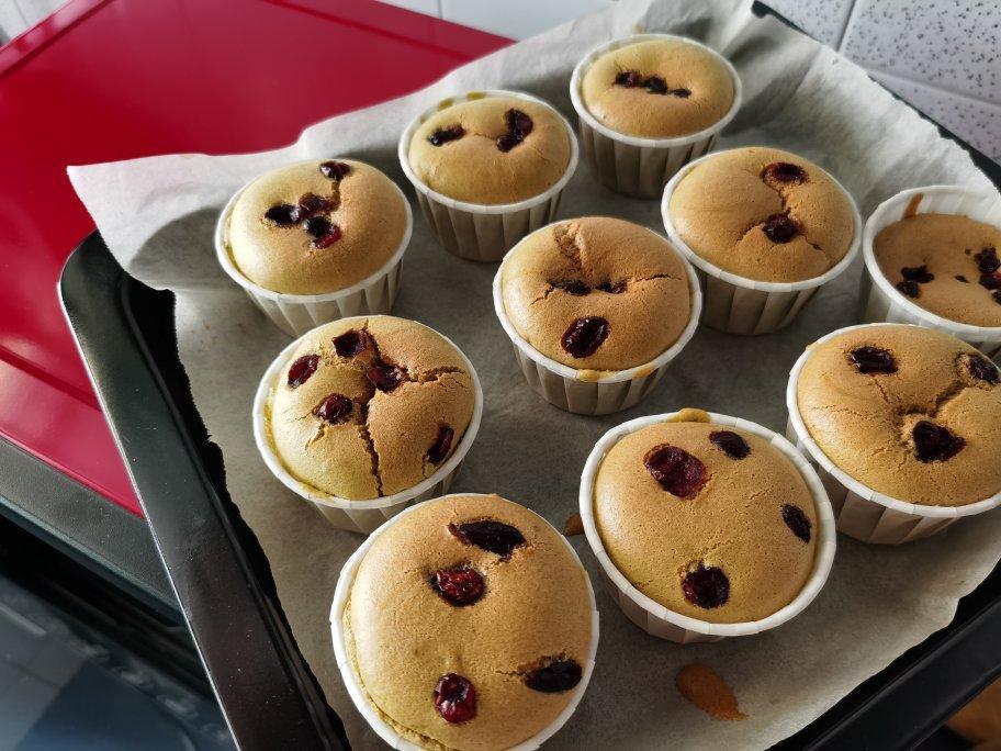 凉了也不回缩的戚风纸杯蛋糕🍰超级绵软 适合宝宝吃哦