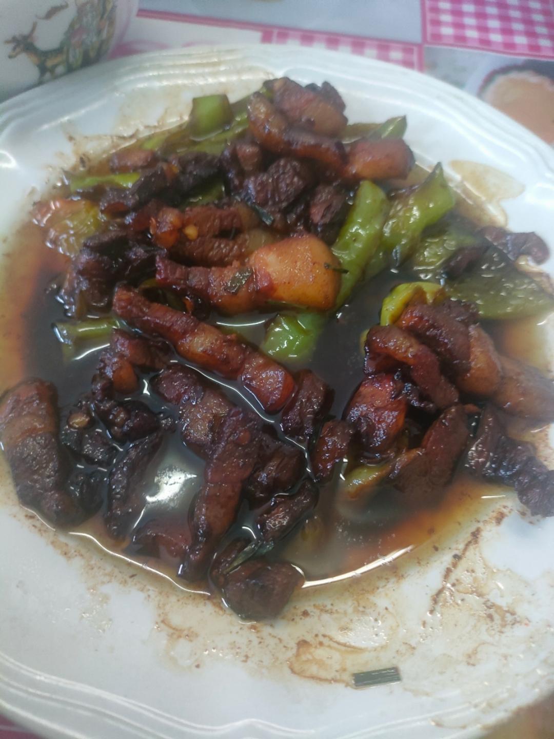 青椒炒肉丝