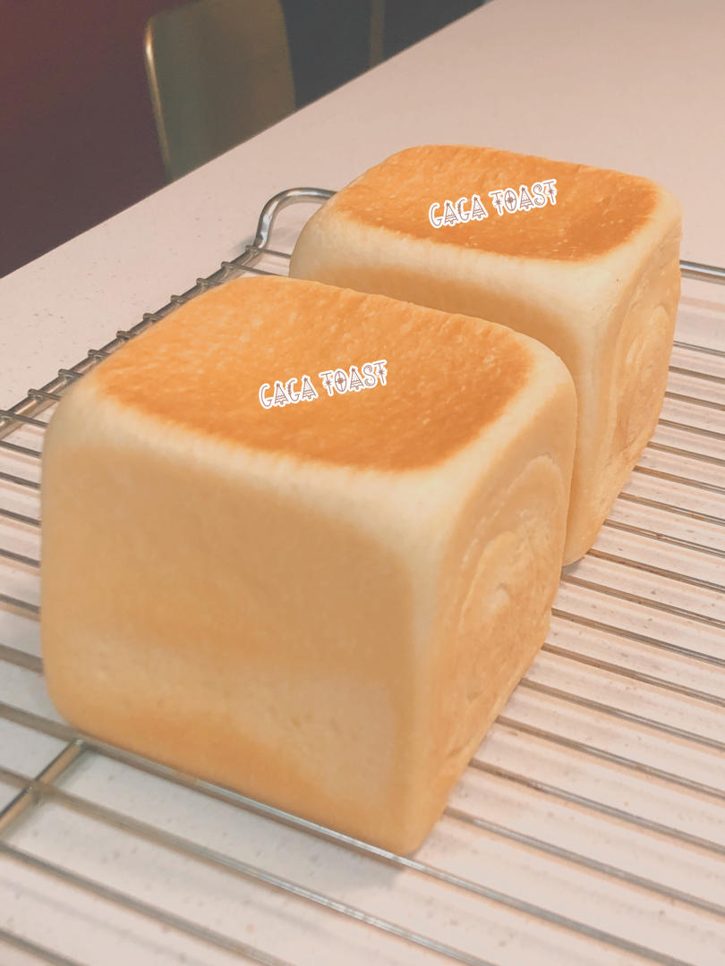 软到拿不起来的生吐司