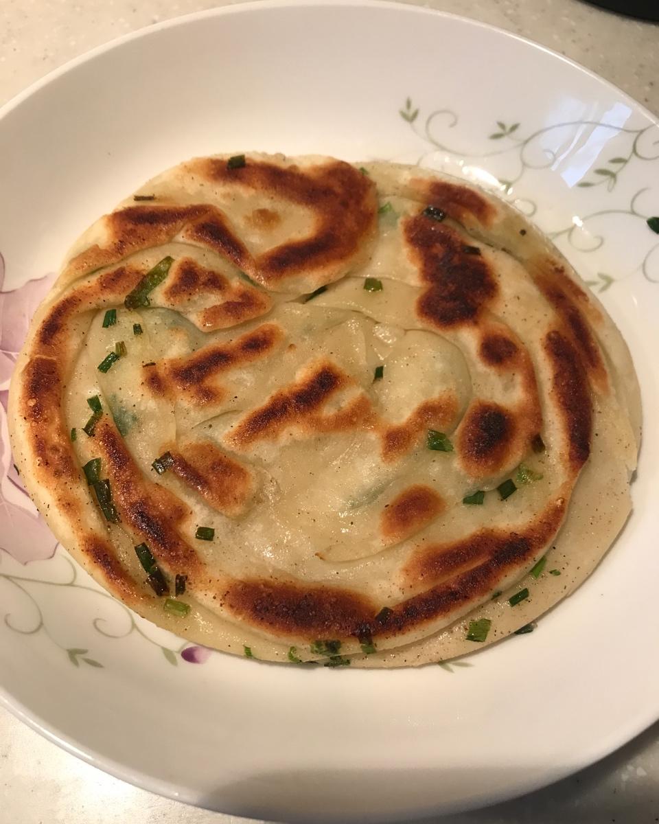 葱油饼-自己做薄脆酥香层层分明且一点儿都不油