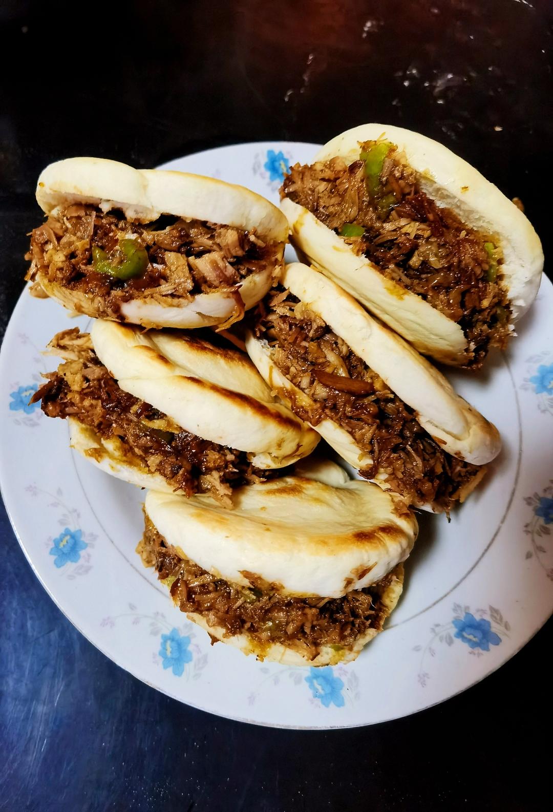 西安人教你做地道肉夹馍