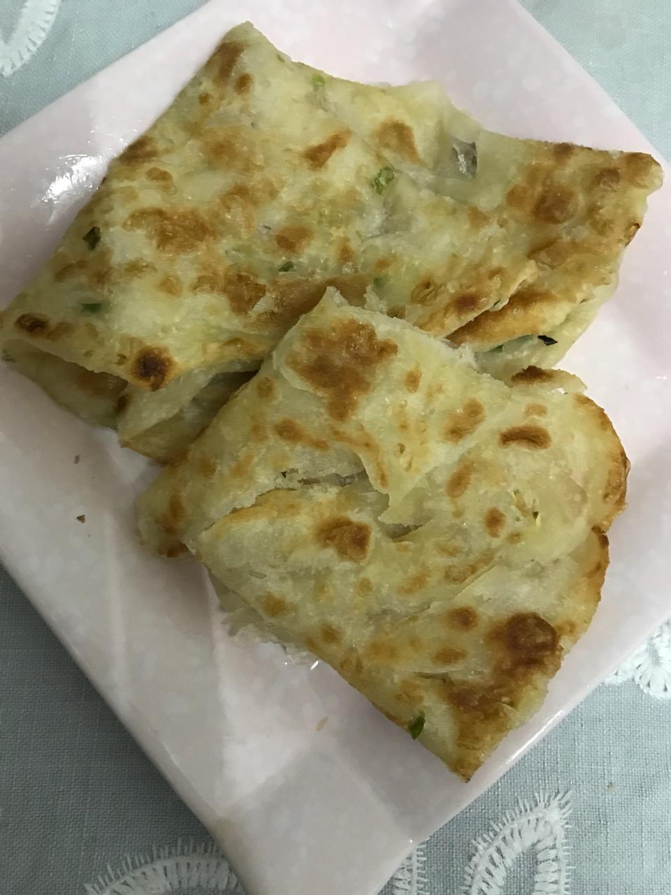 葱油饼（附外酥里嫩的技巧）