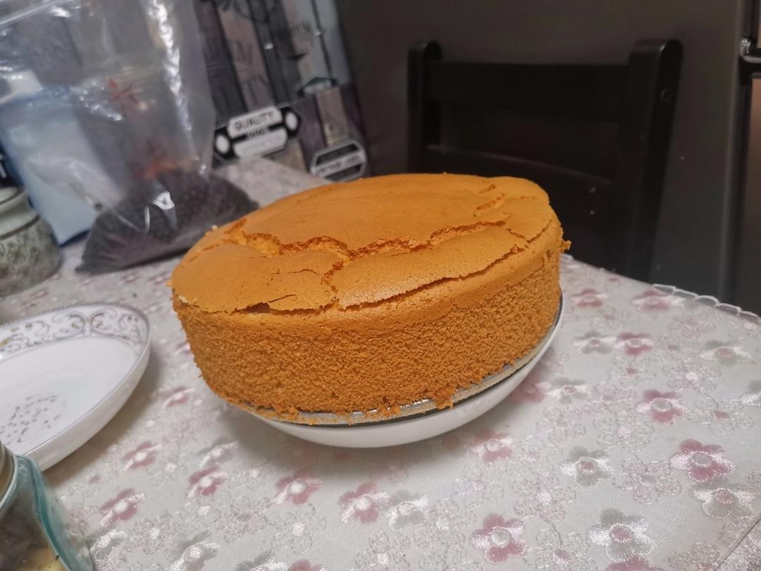 消耗淡奶油---淡奶油戚风蛋糕