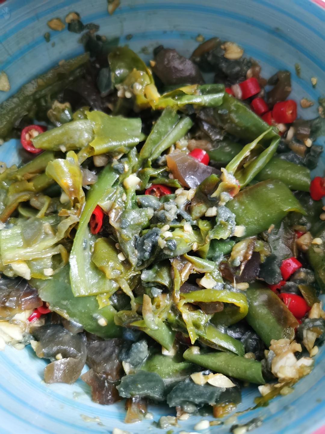 【正宗湘菜】擂辣椒皮蛋