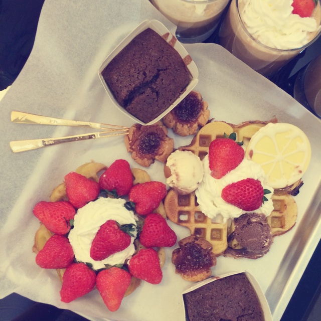 草莓季～华夫饼