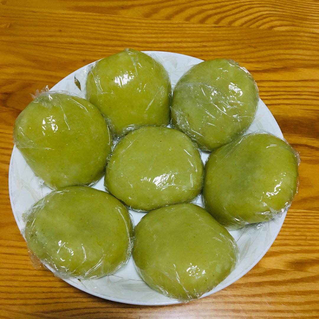 苏帮菜老师傅，教你做正宗的青团子