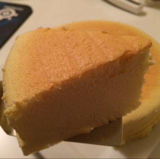 椰香轻乳酪蛋糕