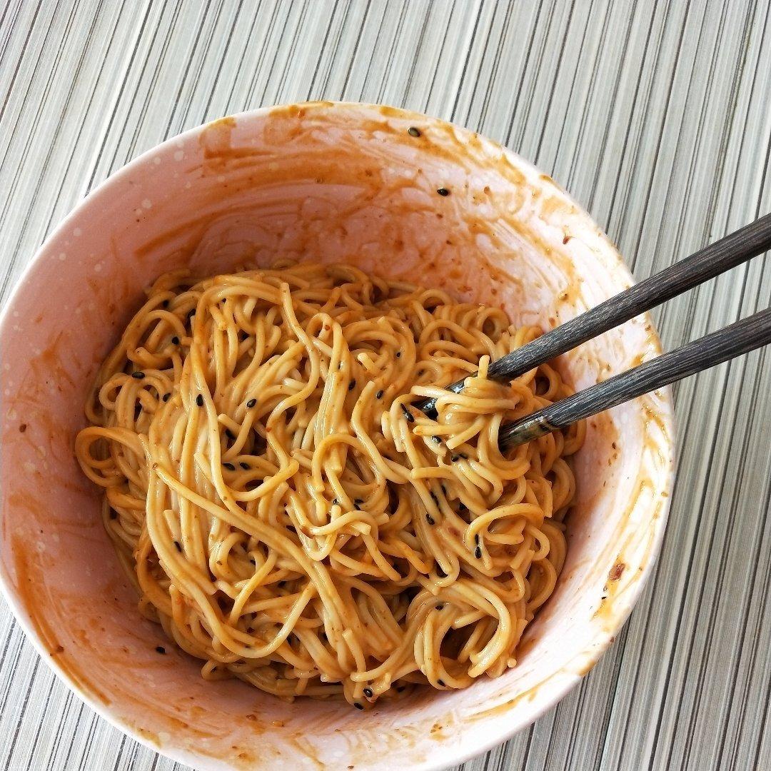 飘香麻酱拌面