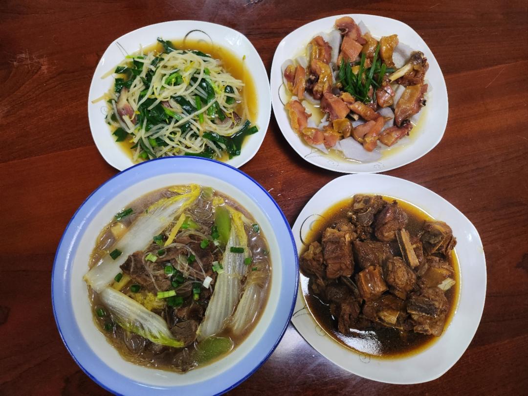 牛肉粉丝煲（简单易做）