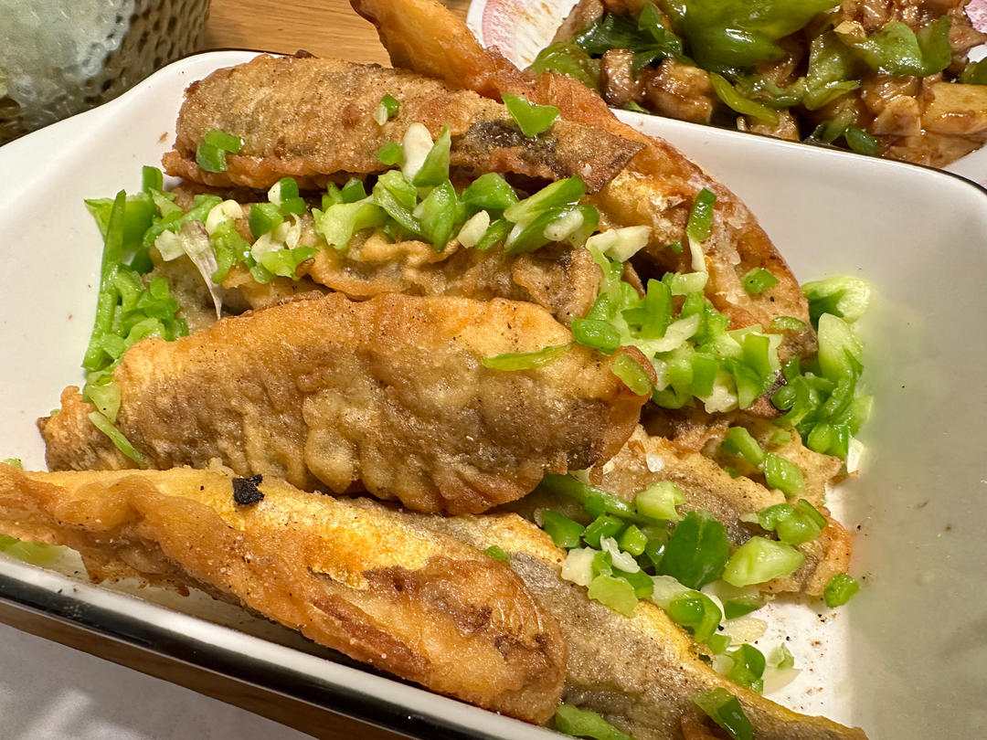 酥炸小黄花鱼