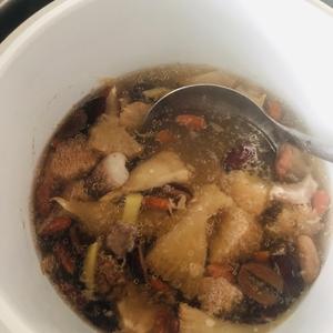 养胃猴头菇汤的做法 步骤7
