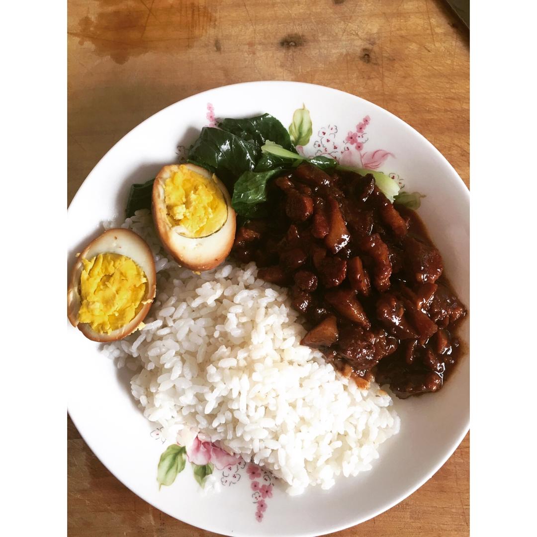 台式卤肉饭