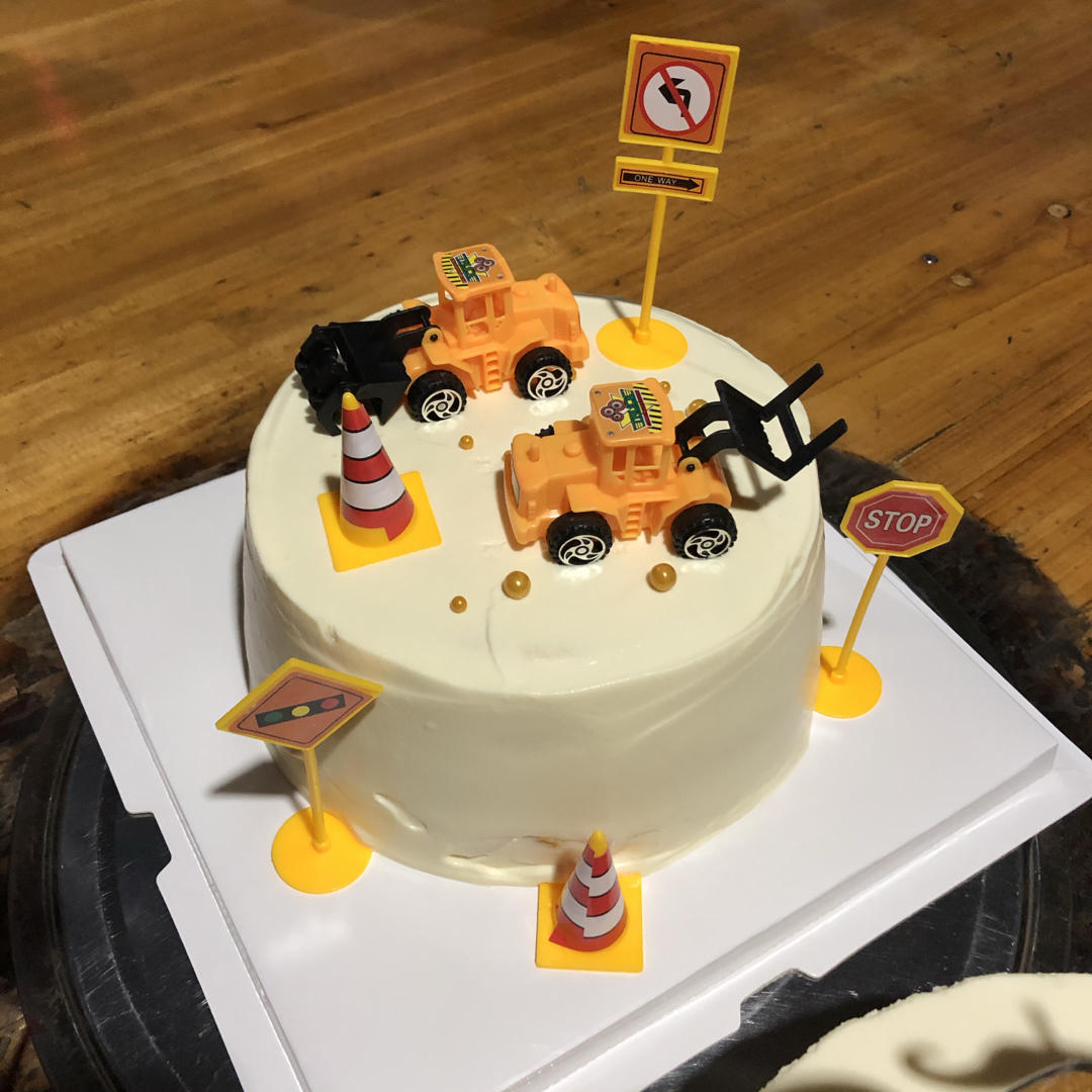 超好吃的【芒果冰淇淋蛋糕】私房配方大公开