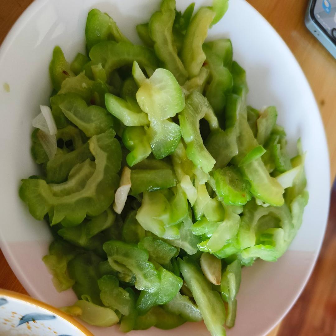 清炒苦瓜