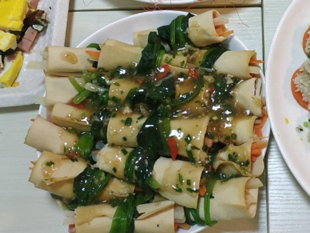 五彩豆腐皮卷