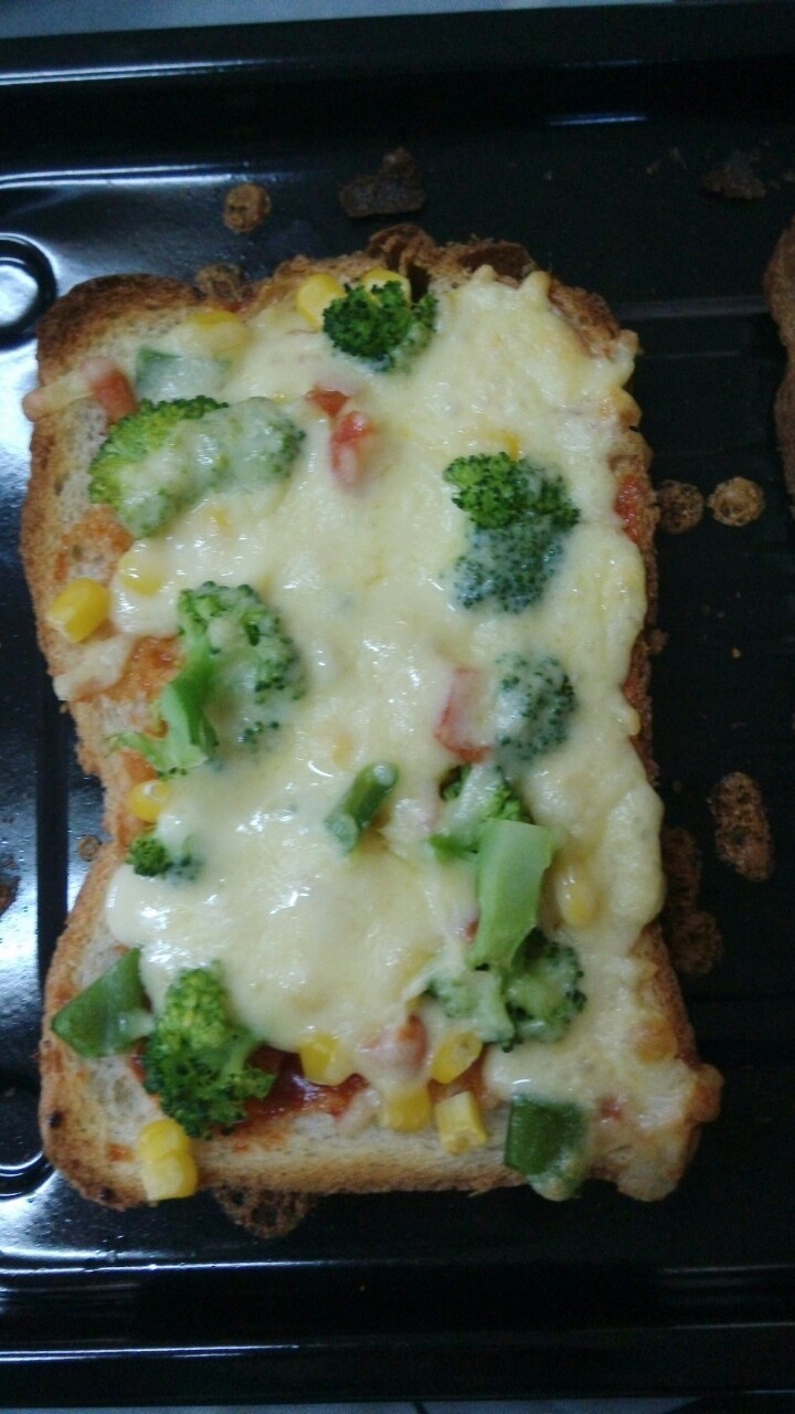 吐司培根小批萨