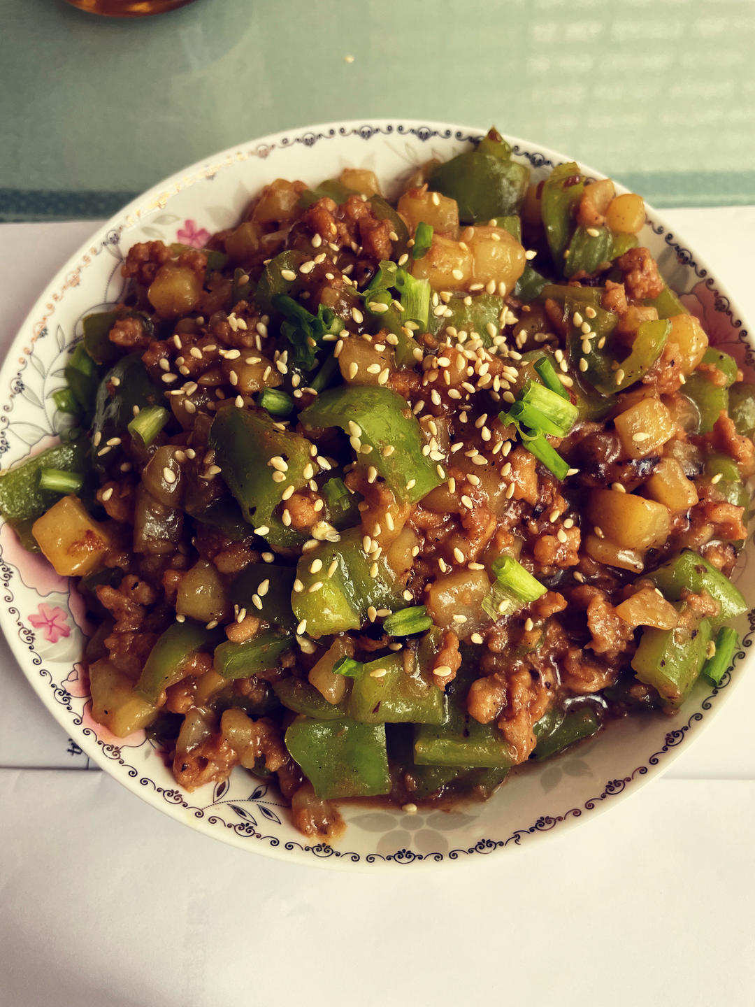 『青椒肉末土豆丁』