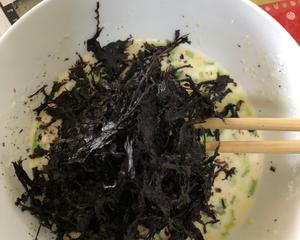 马苏里拉紫菜培根煎饼的做法 步骤4