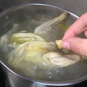 矜宸•火瞳竹荪煲鸡汤的做法 步骤7