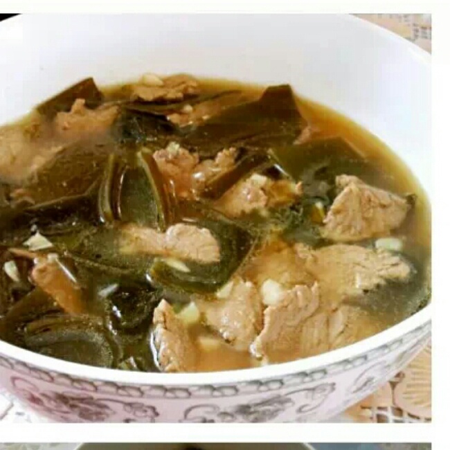 韩式牛肉海带汤