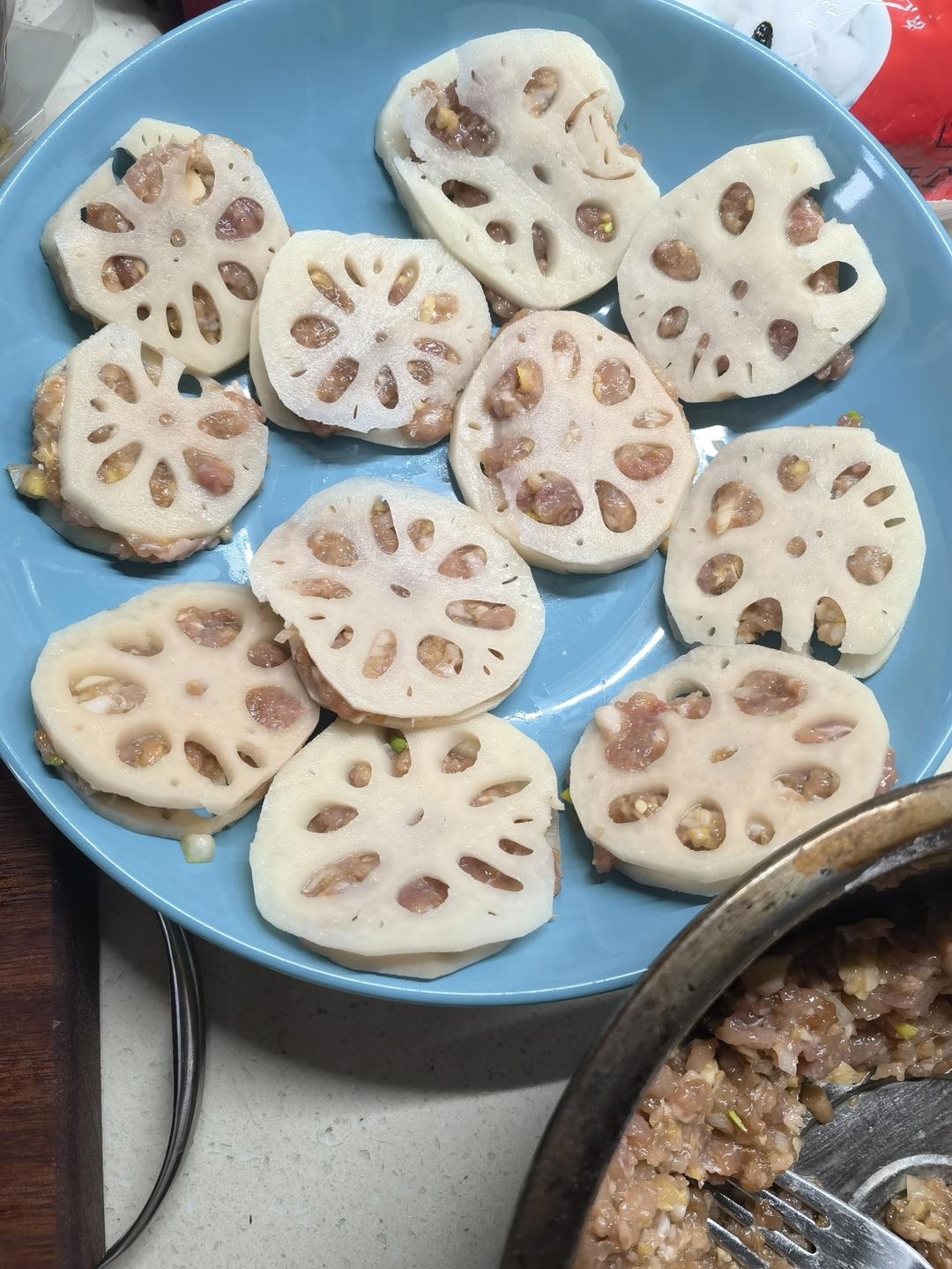 蒸藕夹肉