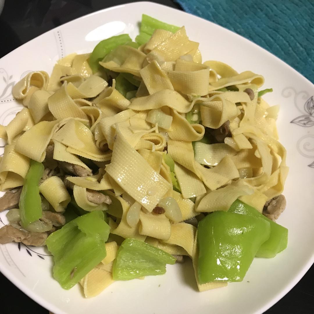 东北尖椒干豆腐