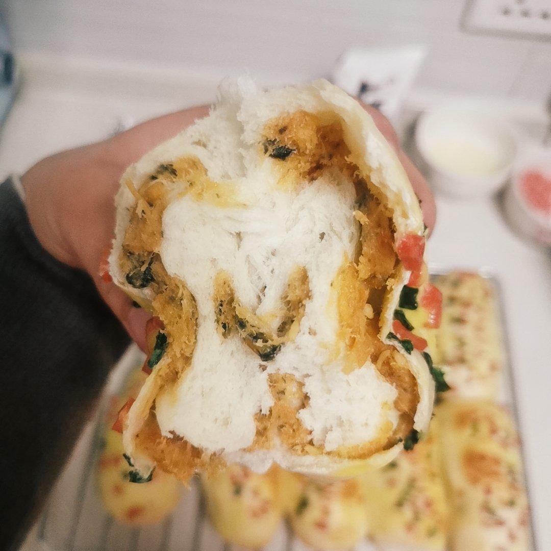 超好吃的肉松面包