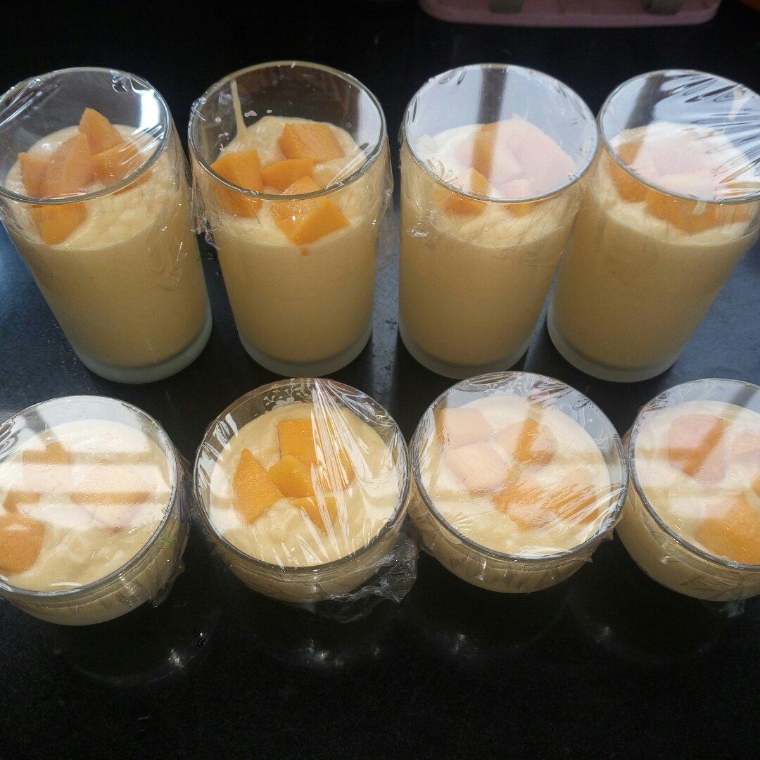 芒果慕斯杯