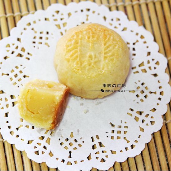 半岛酒店奶黄月饼——号称月饼界的劳斯莱斯