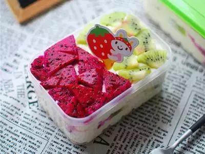 广州帝一餐饮汴京茶寮师傅教你水果盒子蛋糕的做法的做法