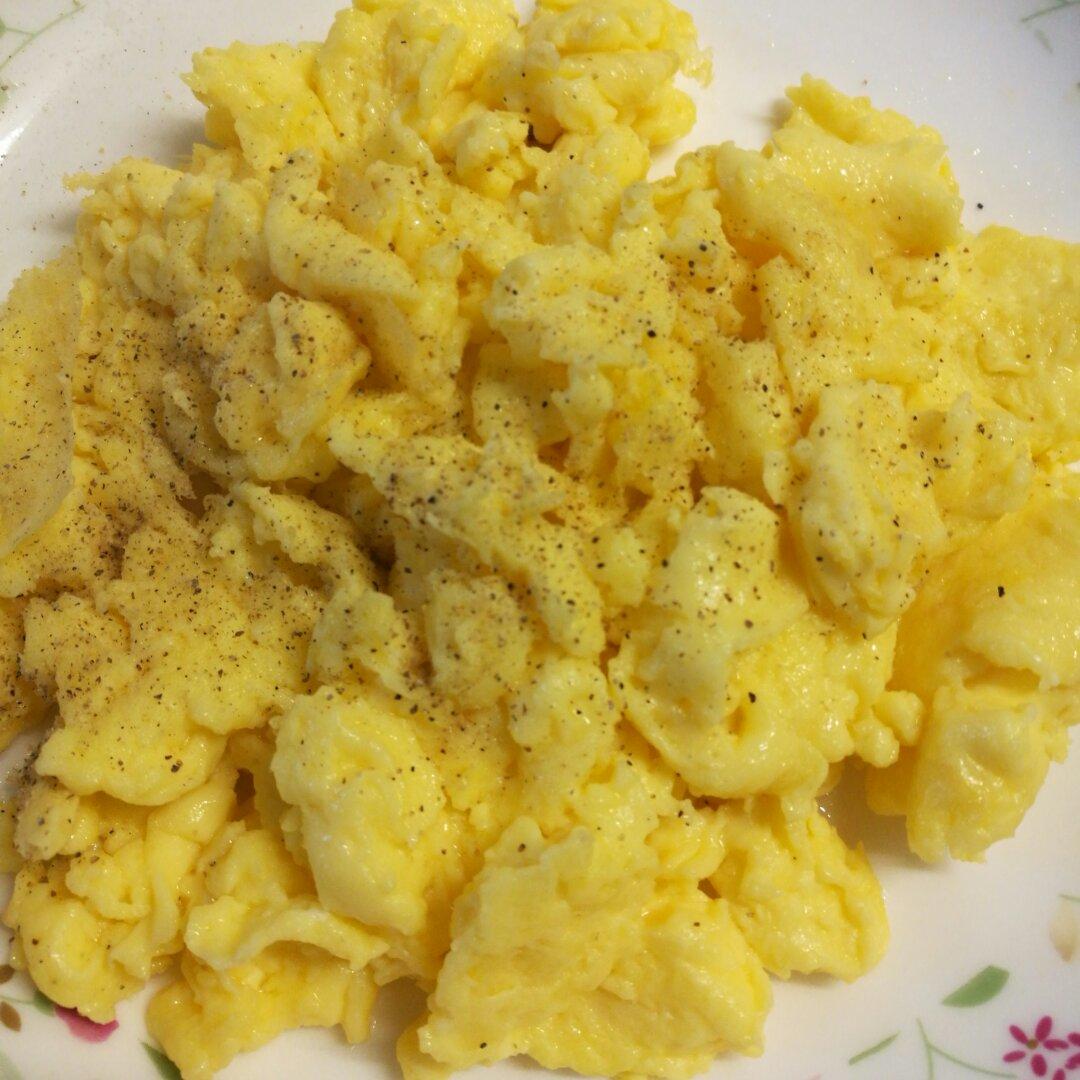 美式炒蛋 scrambled eggs