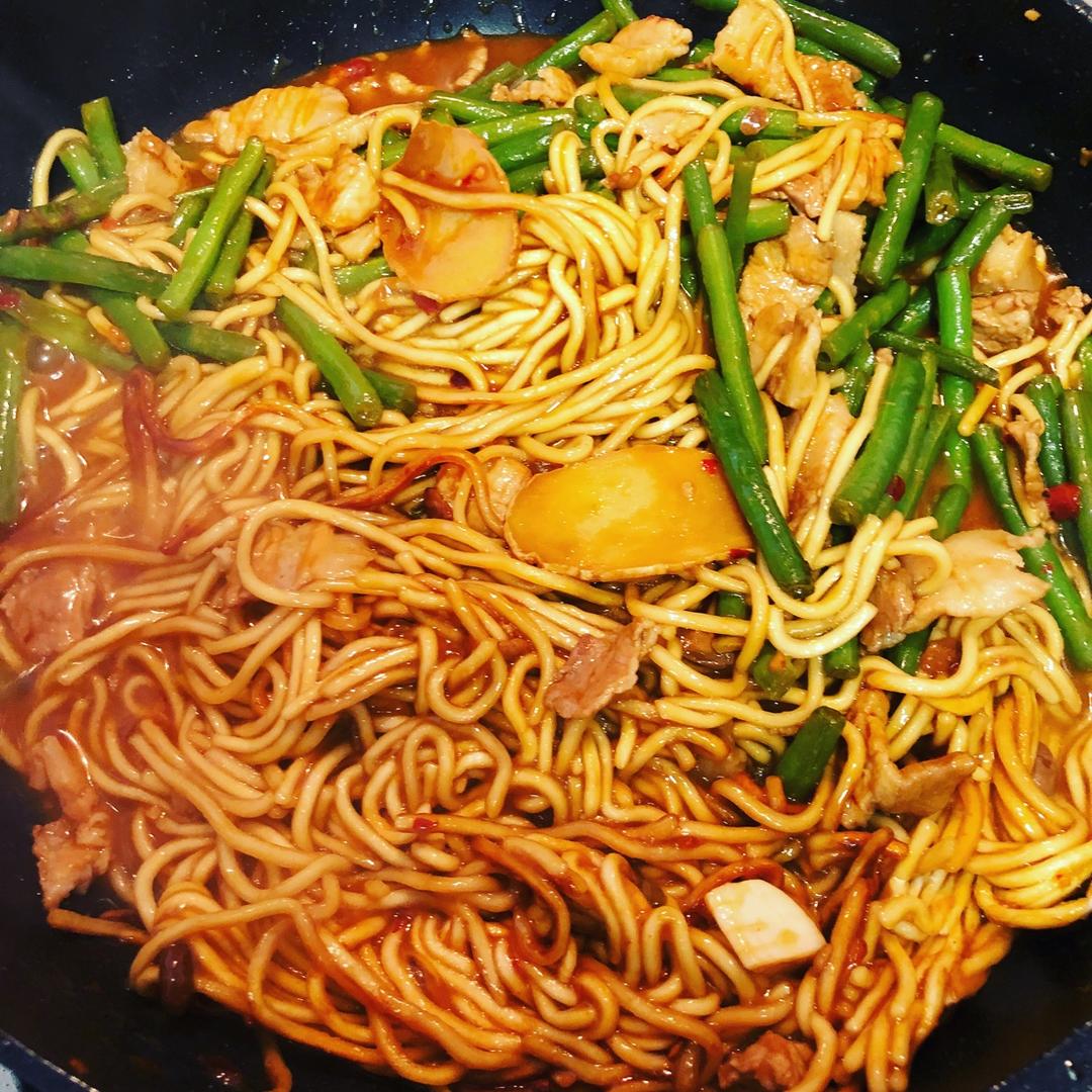 二毛豆角焖面